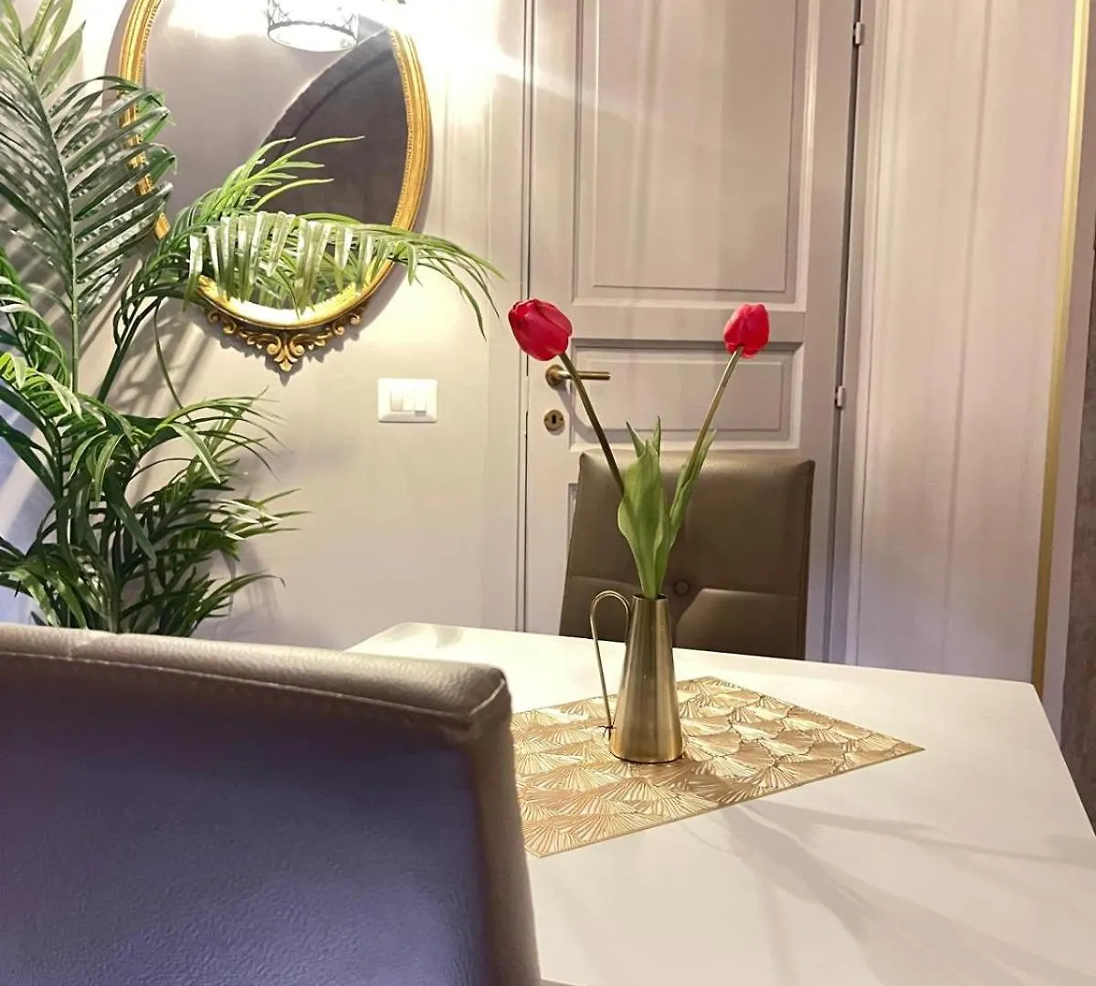 Lucilla'S Suite San Pietro Station Rome Apartment