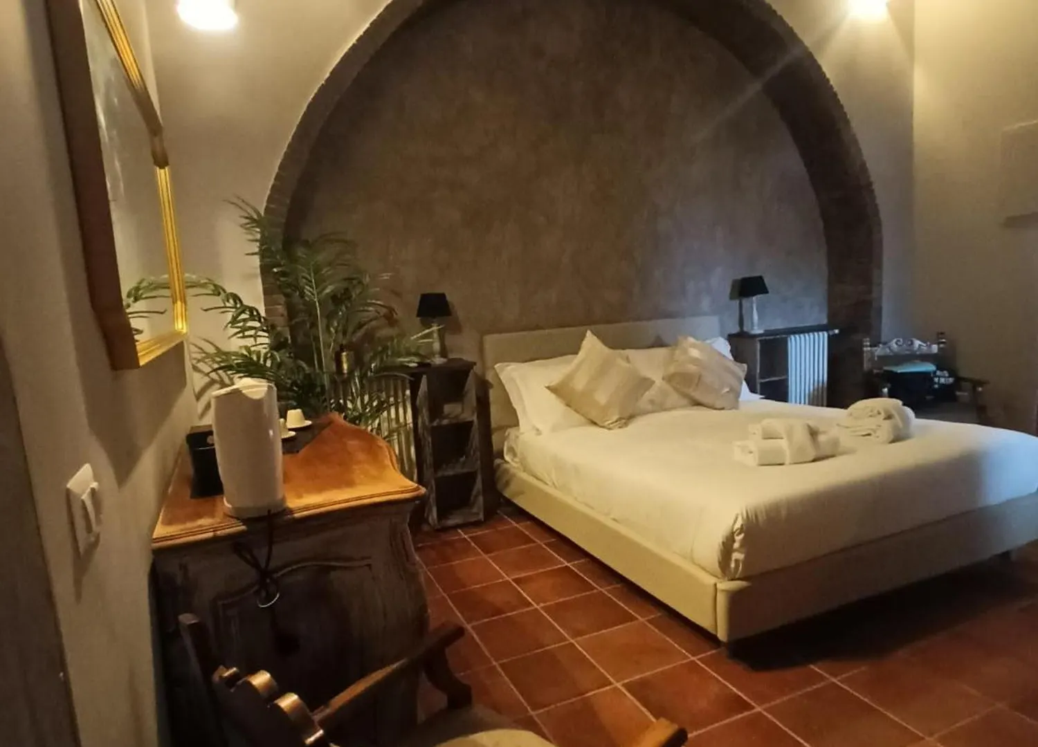 Lucilla'S Suite San Pietro Station Rome Apartment
