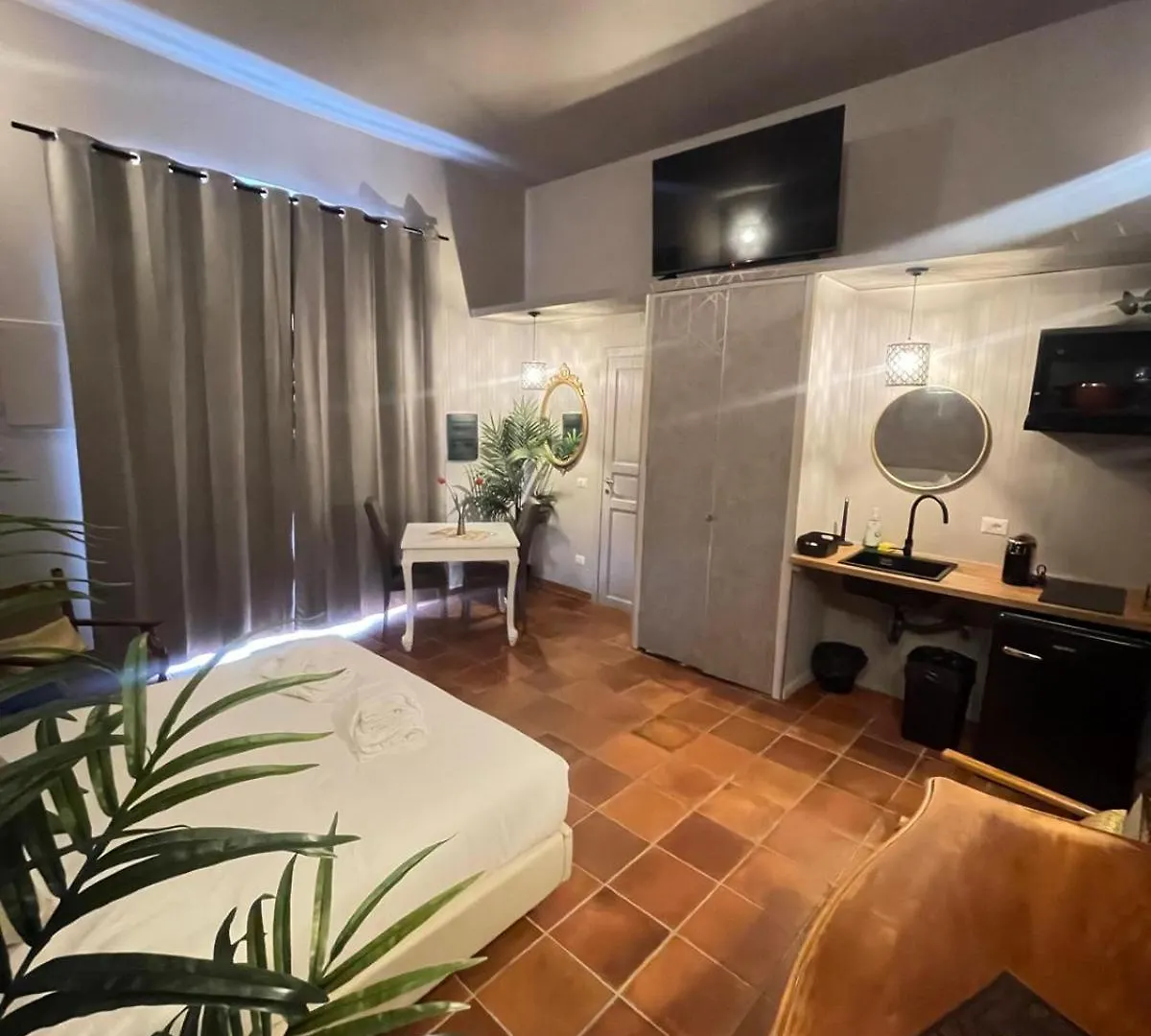 Lucilla'S Suite San Pietro Station Rome 0*,